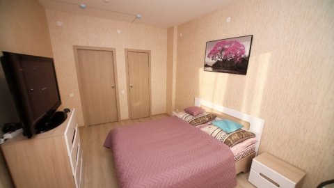 Квартира посуточно — Революции ул. 52Б, Пермь