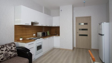 Квартира посуточно — Революции ул. 52Б, Пермь