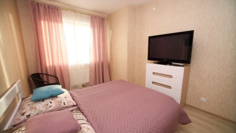 Квартира посуточно — Революции ул. 52Б, Пермь