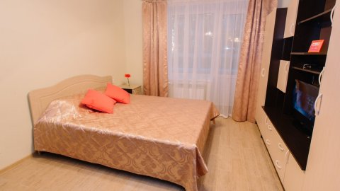 Квартира посуточно — Матросова ул. 3, Томск