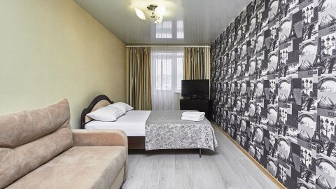 Квартира посуточно — Розы Люксембург ул. 101, Томск