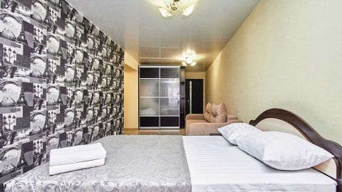 Квартира посуточно — Розы Люксембург ул. 101, Томск