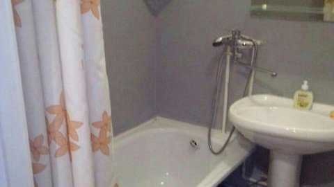 Квартира посуточно — Урожайный пер. 27Б, Томск