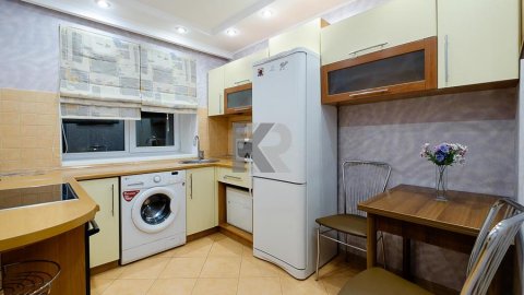 Квартира посуточно — Алексея Беленца ул. 11/1 (№2), Томск