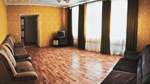 Квартира посуточно — Аксакова ул. 18/1, Оренбург