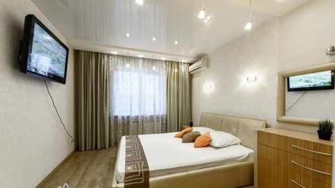 Квартира посуточно — Терешковой ул. 245/2, Оренбург