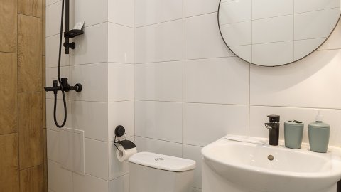 Квартира посуточно — Серафимовича ул. 6, Новосибирск