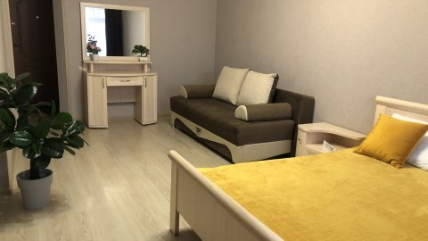 Квартира посуточно — Линейная ул. 53/1, Новосибирск