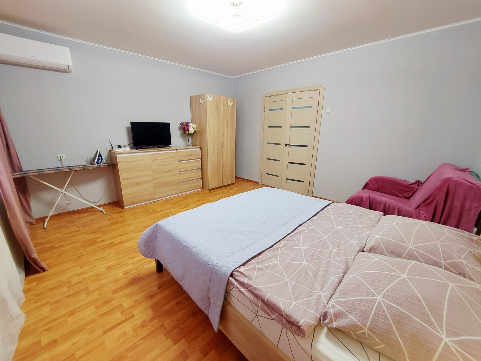 1-комнатная квартира, Конева ул. 14/1