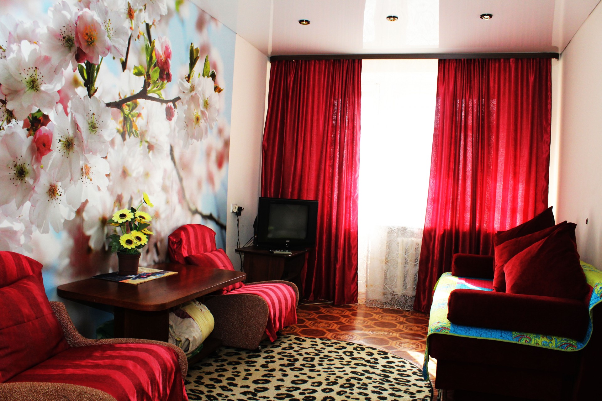 Квартира тюмень с мебелью. Квартира. Квартиру на 50 лет однокомнатную. Квартиры в Тюмени. Уютные квартиры в Челябинске.