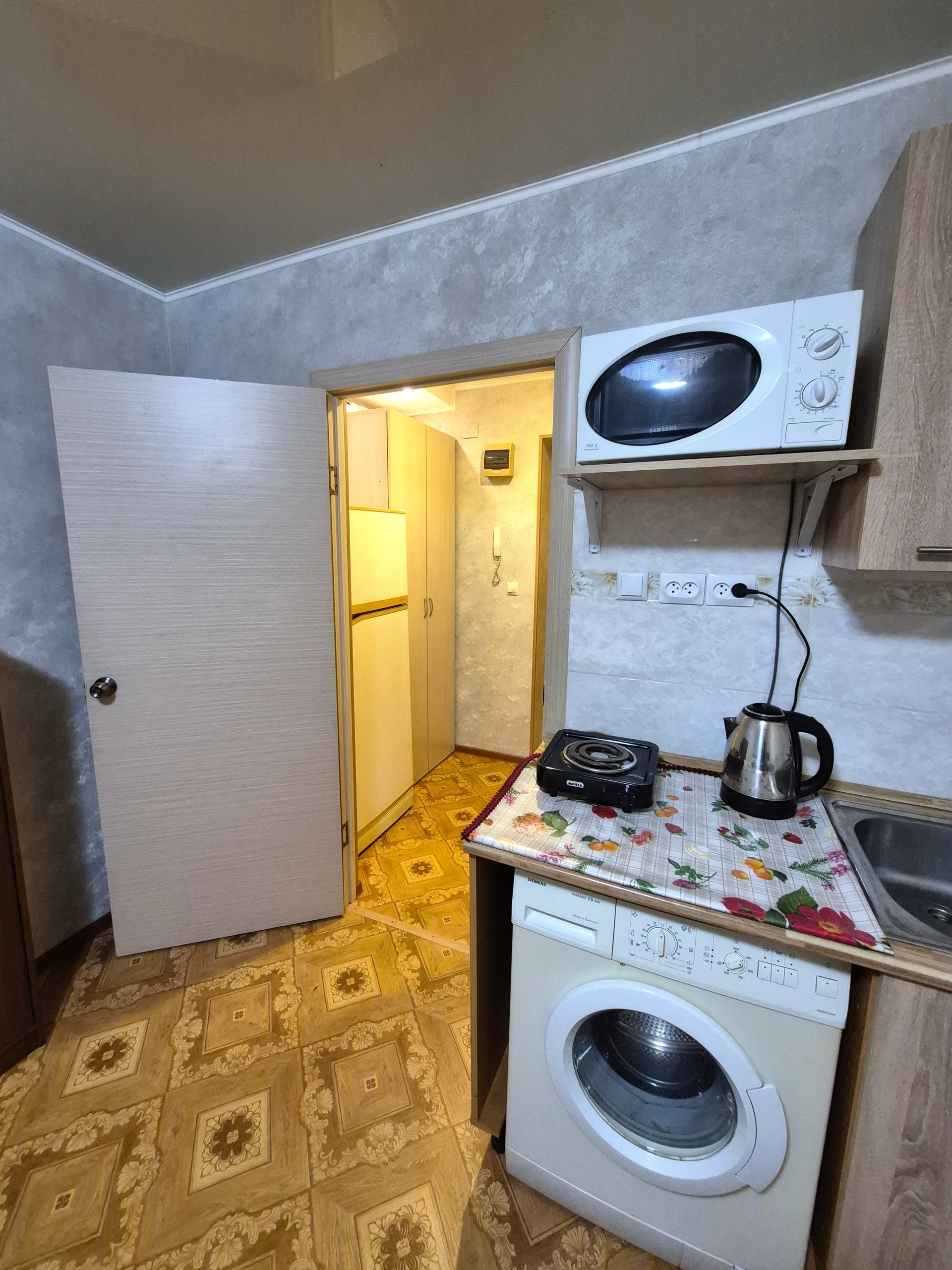 Студия, Мокрушина ул. 12А