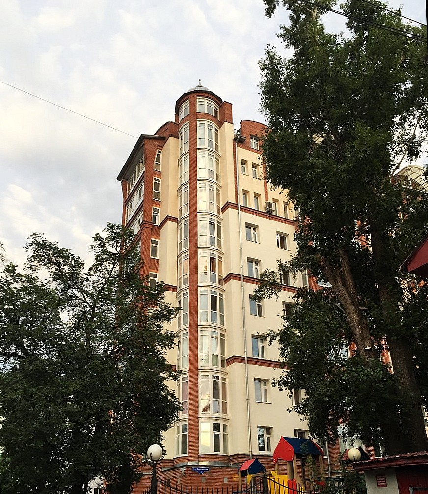 1-комнатная квартира,  Карташова ул. 3 (№6)
