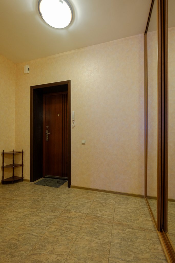 1-комнатная квартира,  Полины Осипенко ул. 23