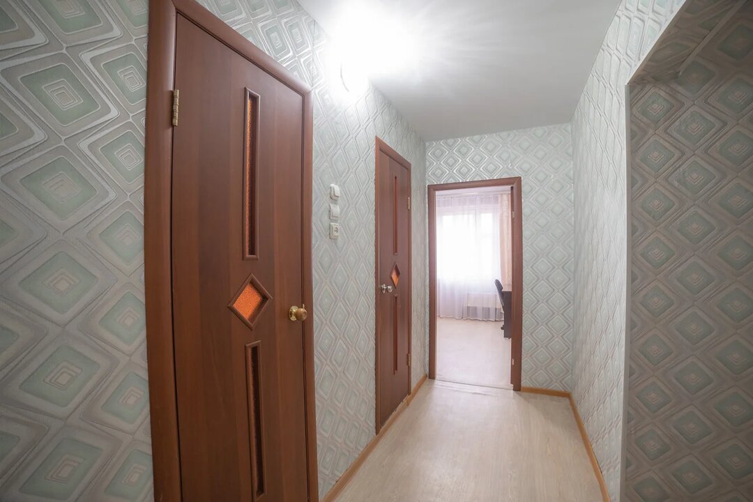 3-комнатная квартира,  Лебедева ул. 8