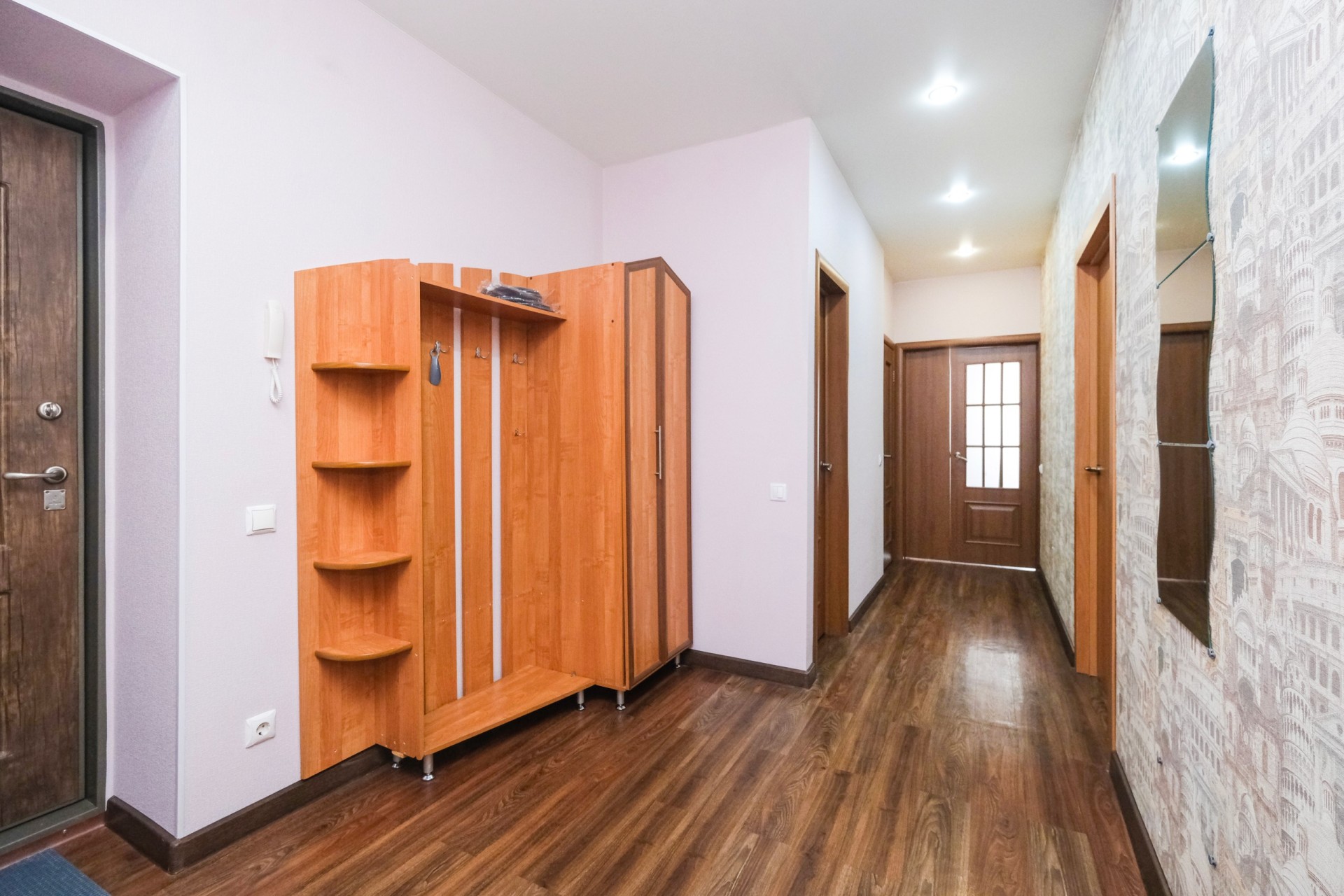 2-комнатная квартира, Карла Маркса пр-т 11