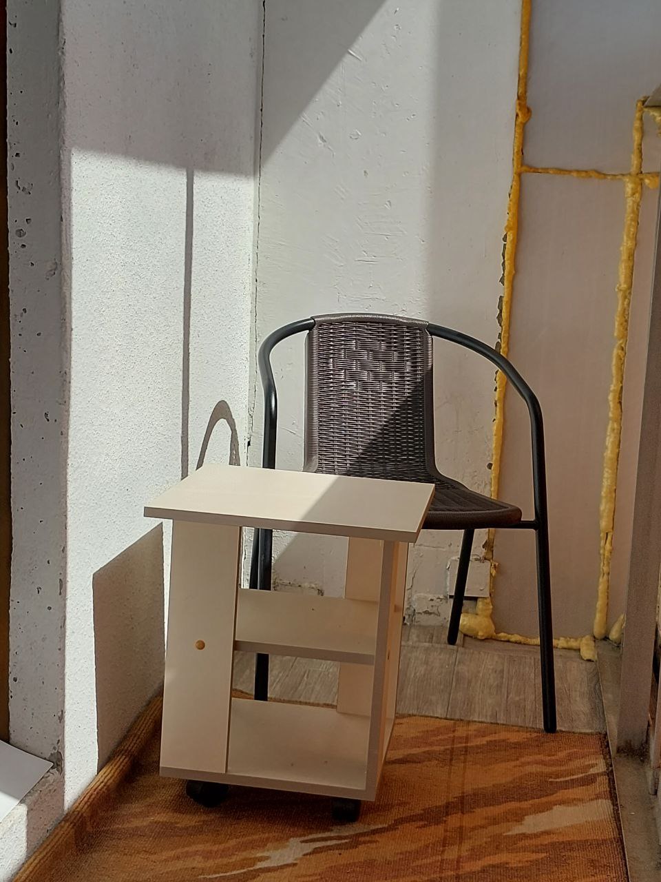 Студия, Университетская Набережная ул. 56