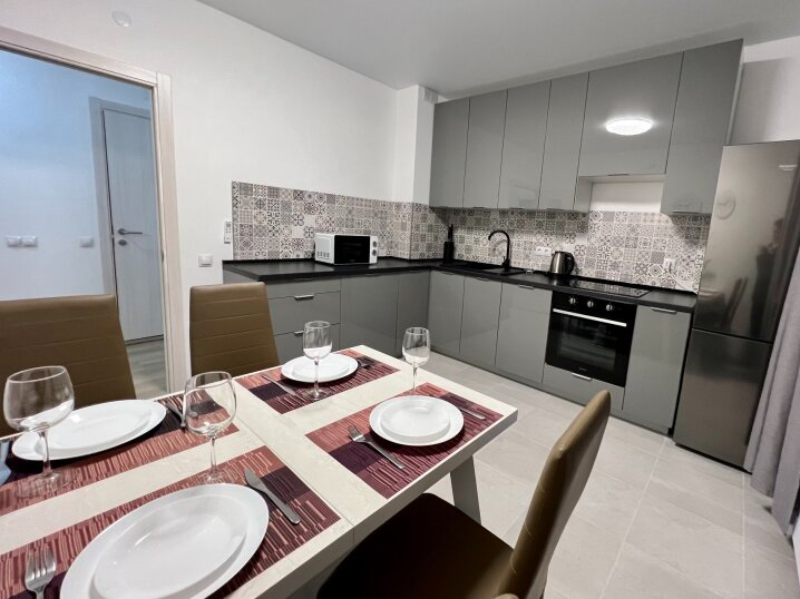 2-комнатная квартира, Меридианная ул. 2