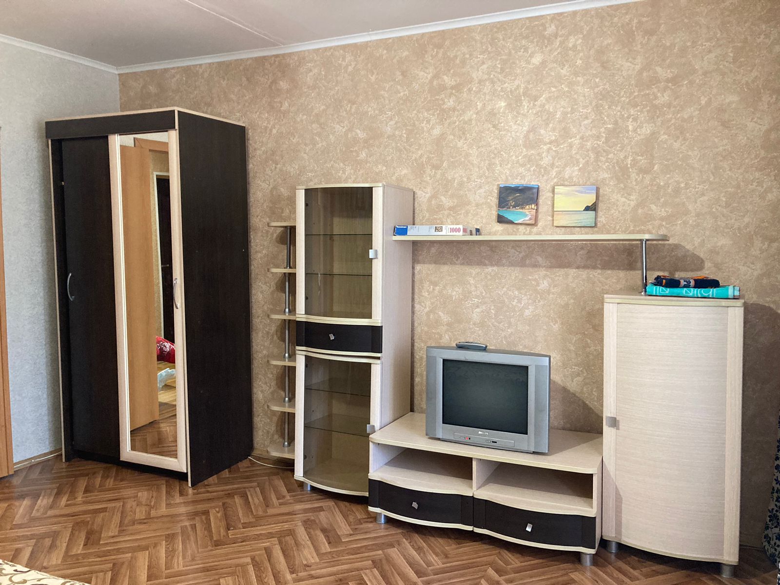 1-комнатная квартира,   Братьев Кашириных  ул. 87А