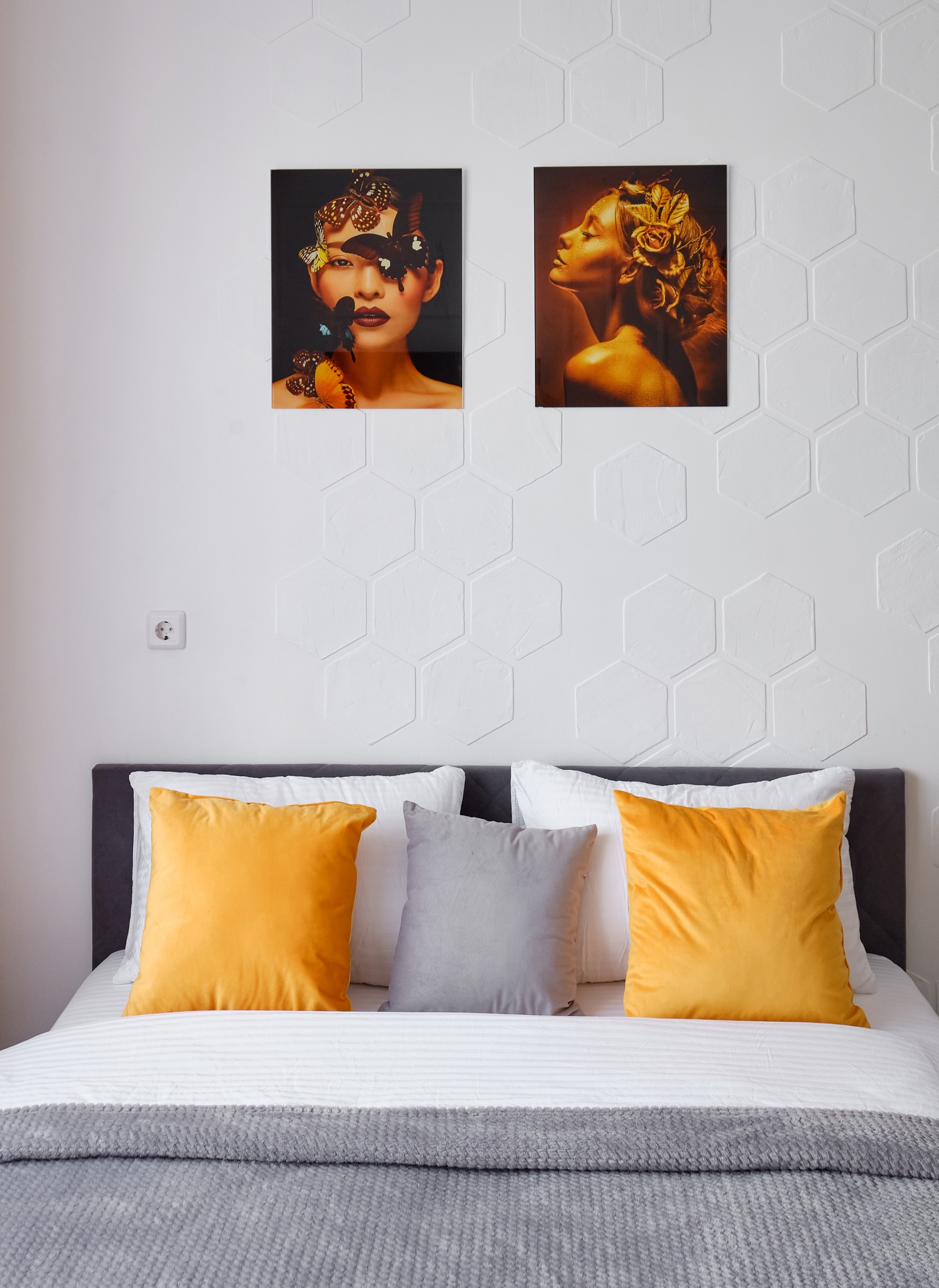 Студия, Крестинского ул. 35