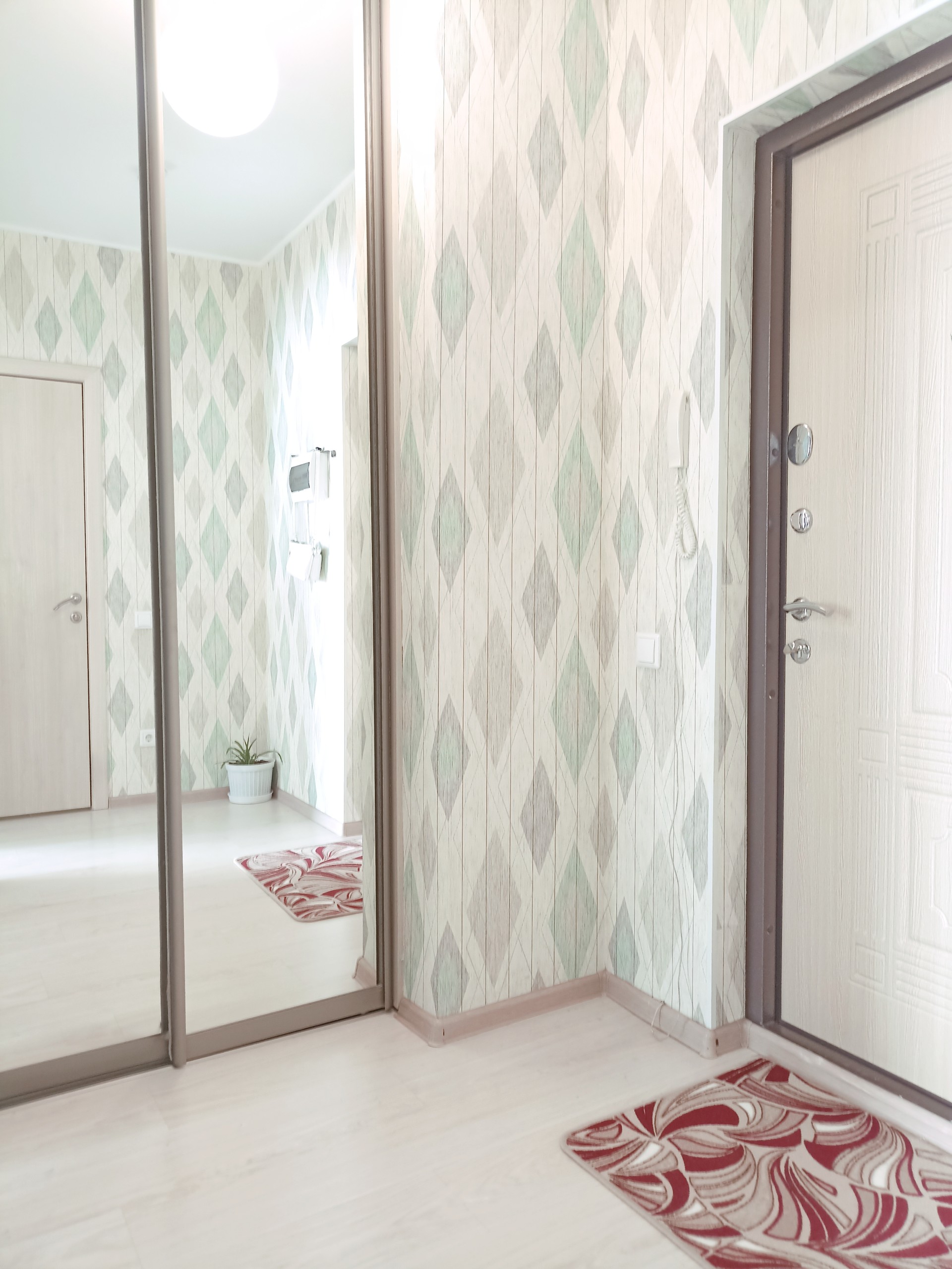 1-комнатная квартира, Дзержинского ул. 84