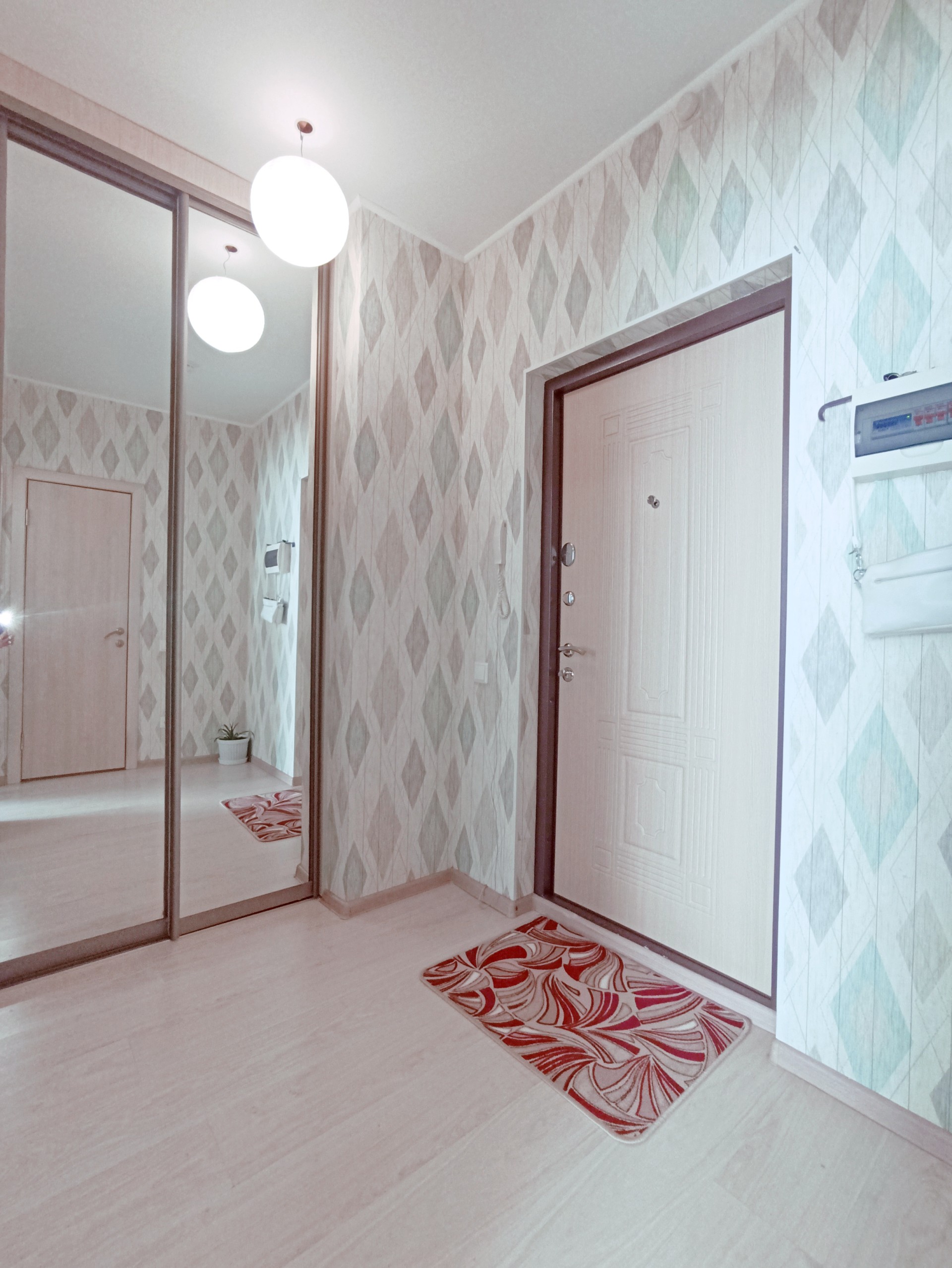 1-комнатная квартира, Дзержинского ул. 84