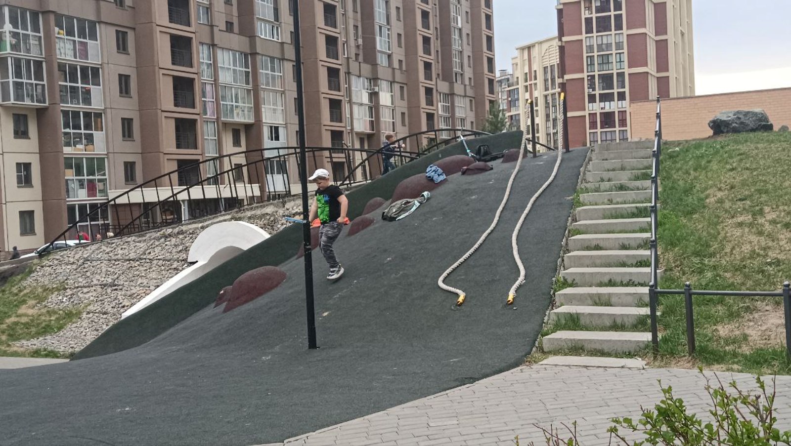 Студия, Ярославская ул. 13А