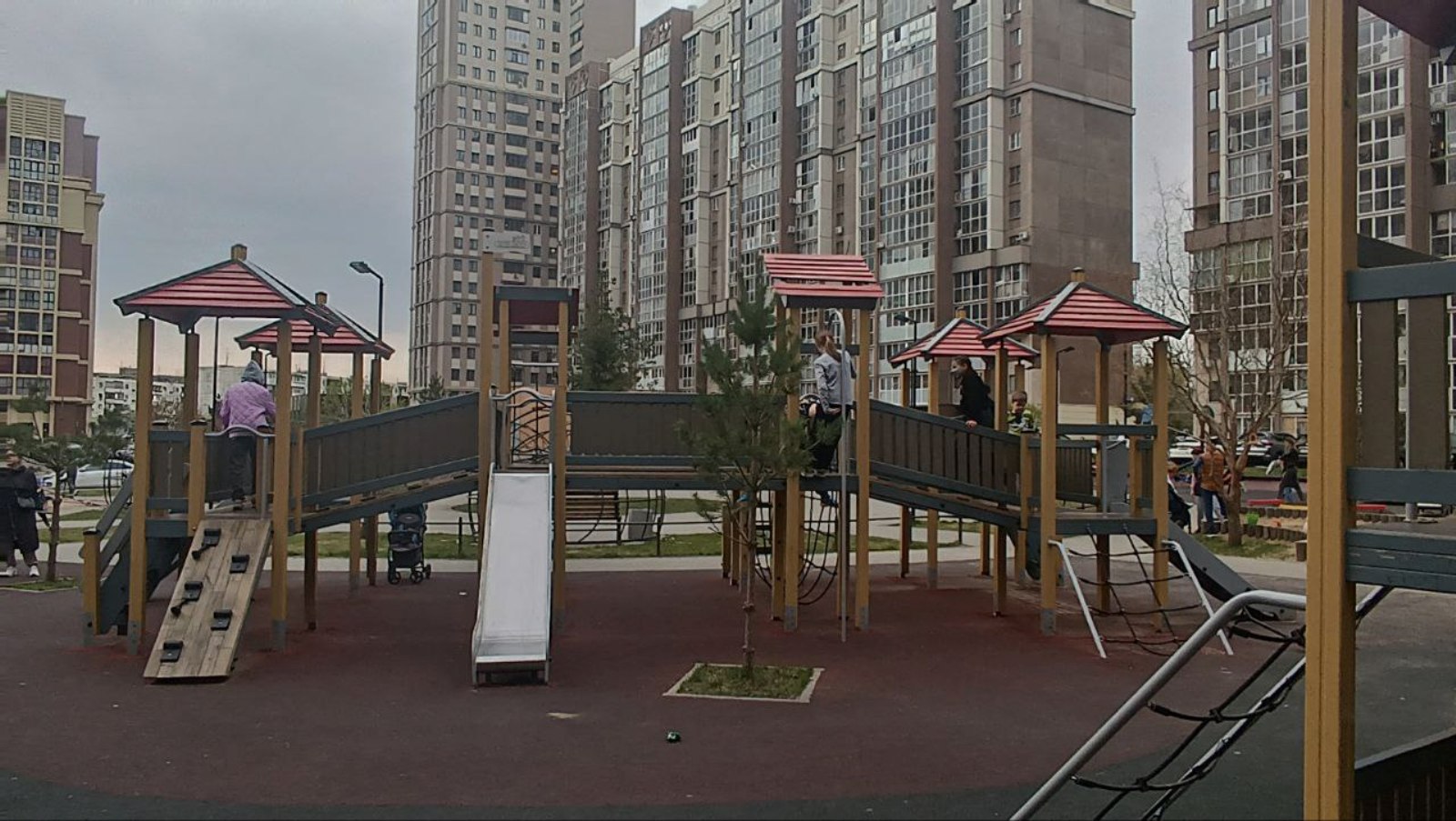 Студия, Ярославская ул. 13А