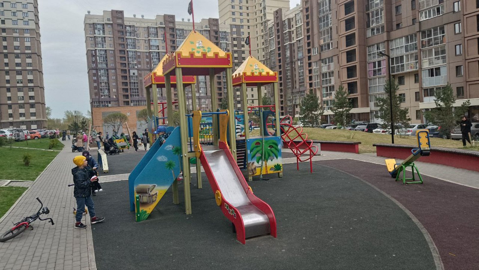 Студия, Ярославская ул. 13А