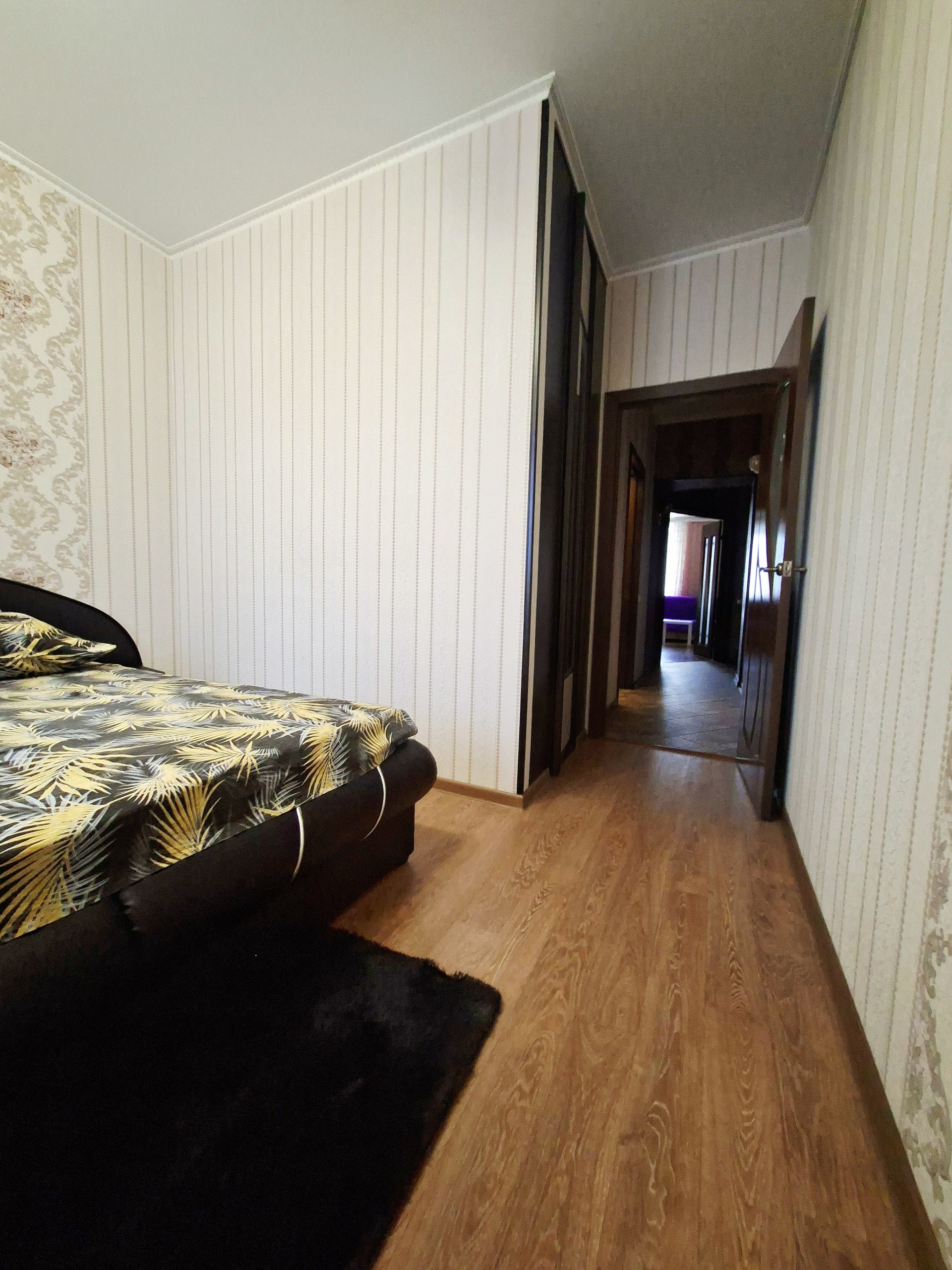 2-комнатная квартира,  Красный путь ул. 105К1