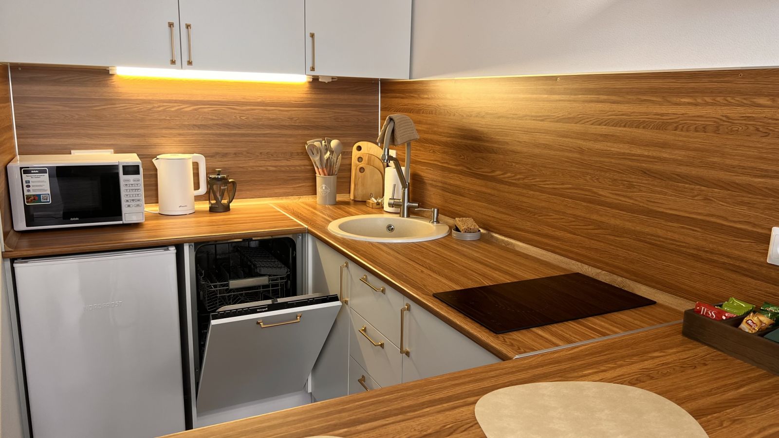 1-комнатная квартира,  Лиговский пр-т. 242