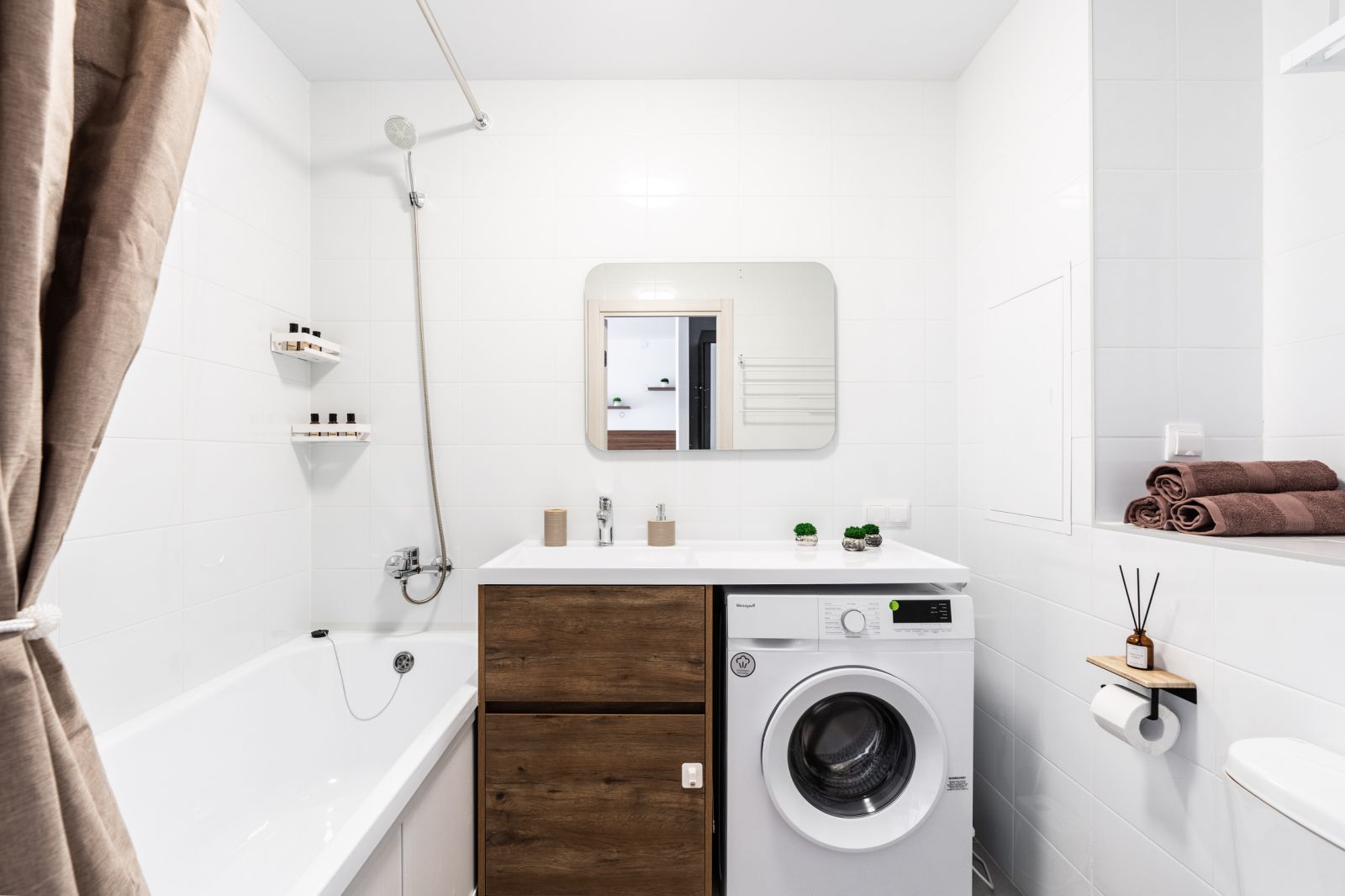 1-комнатная квартира,  Лиговский пр-т. 242