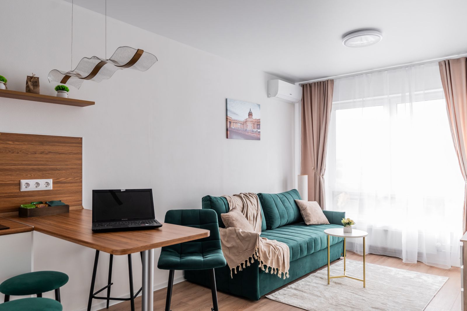 1-комнатная квартира,  Лиговский пр-т. 242