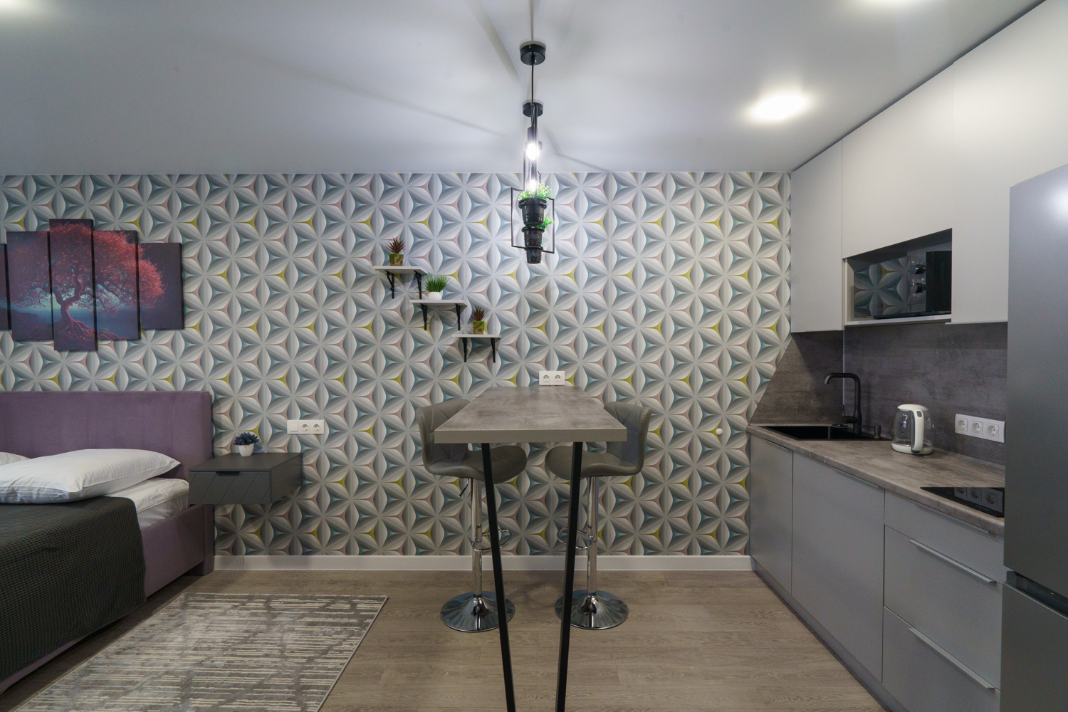 Студия, Киевская ул. 1