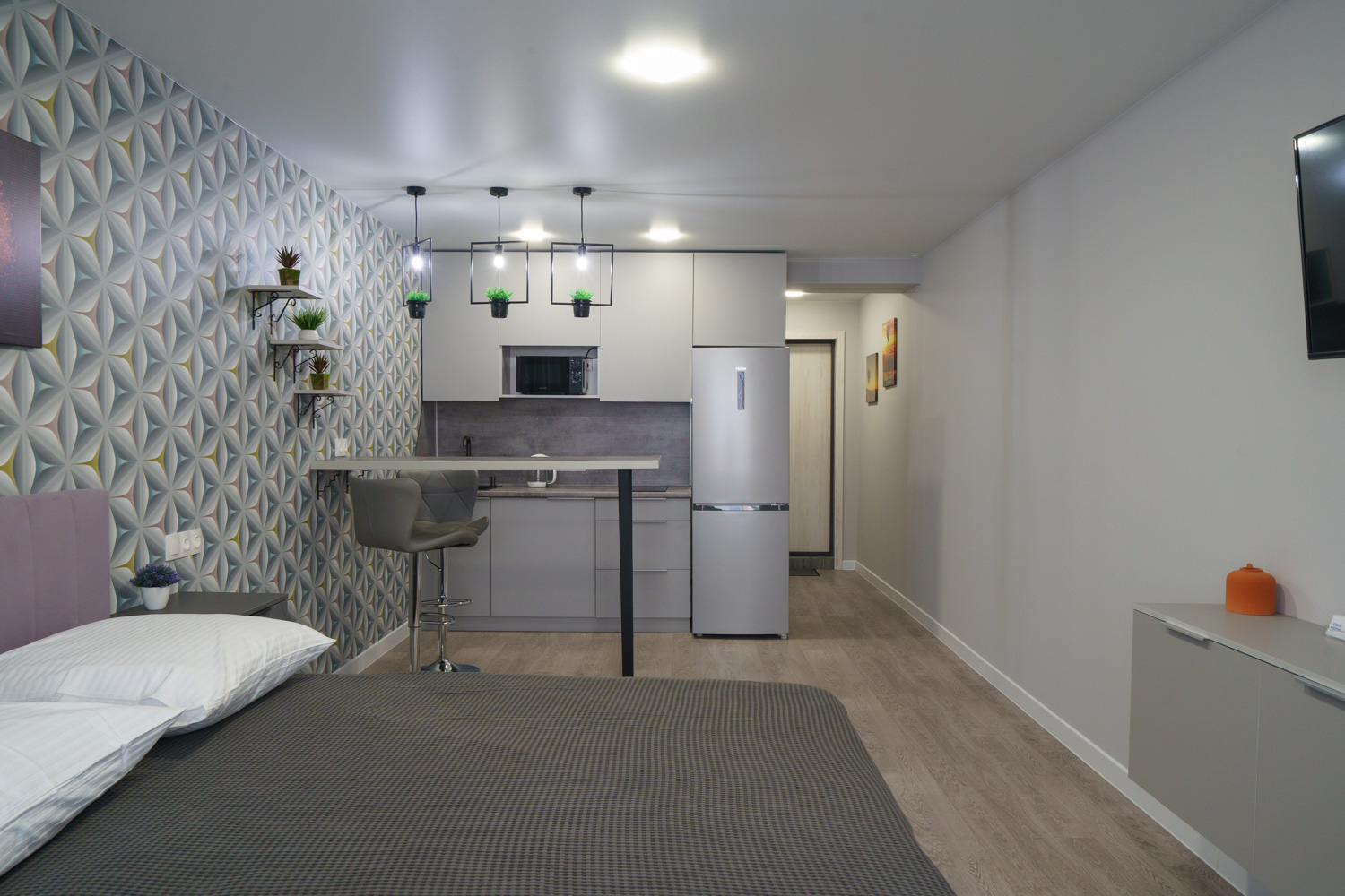 Студия, Киевская ул. 1