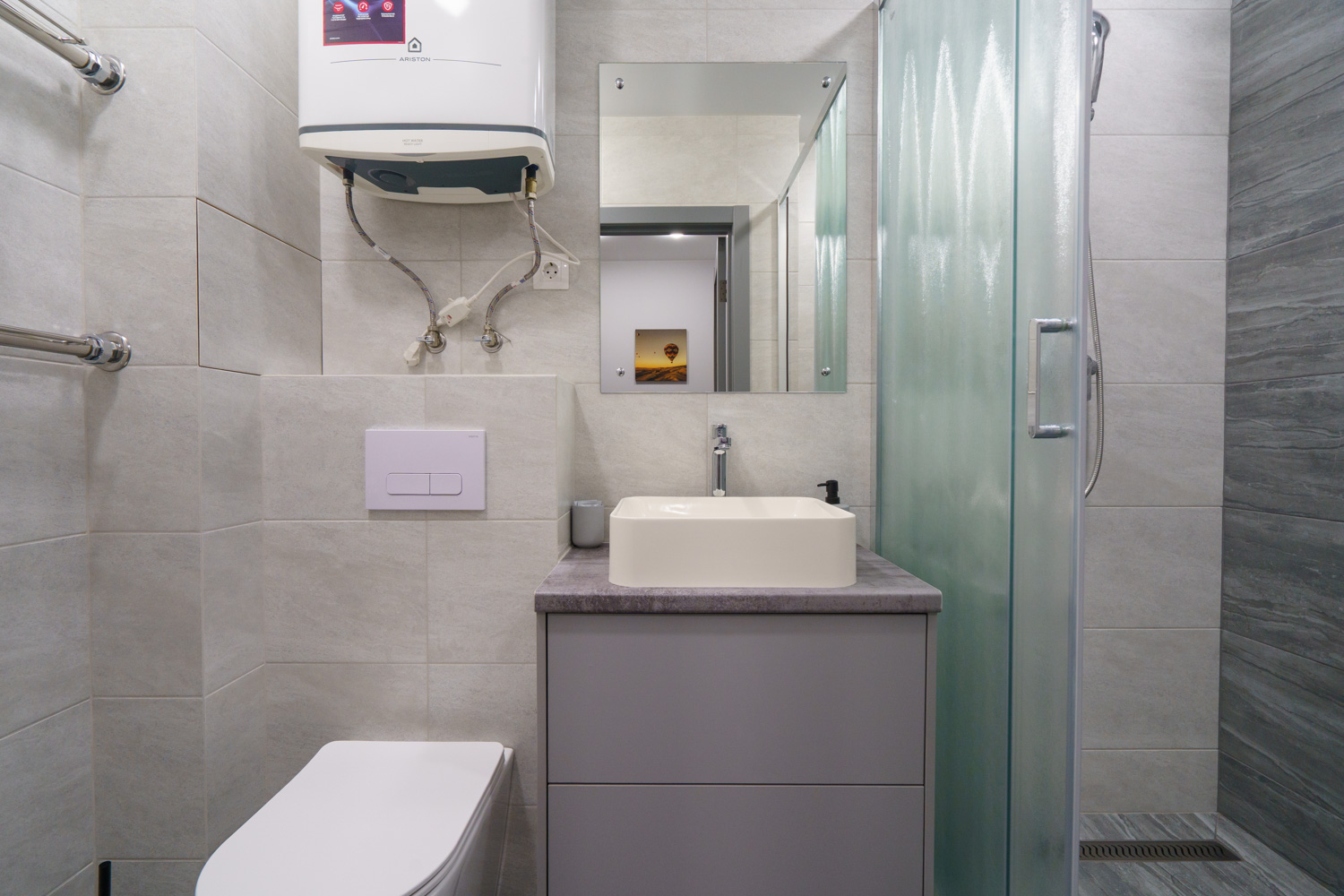 Студия, Киевская ул. 1