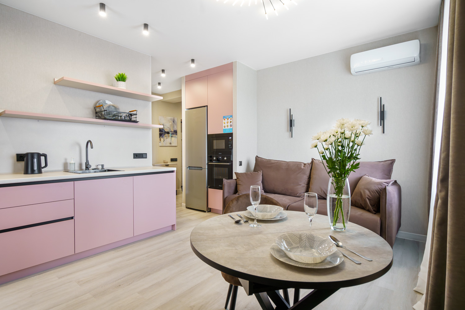 2-комнатная квартира, Кандинского ул. 9