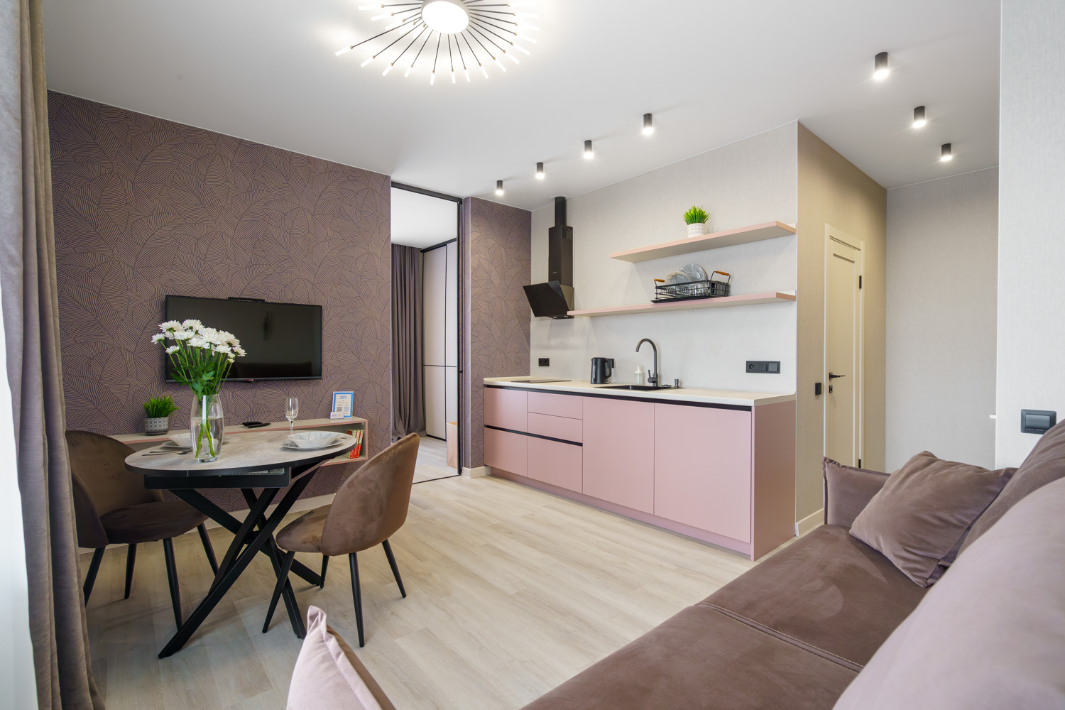 2-комнатная квартира, Кандинского ул. 9