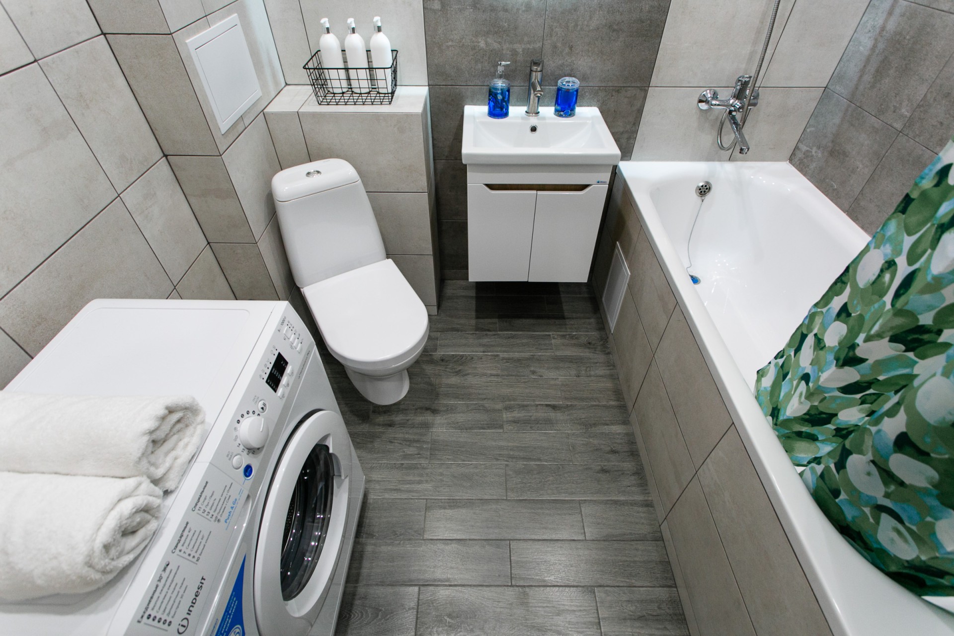 Студия, Игарская ул. 7