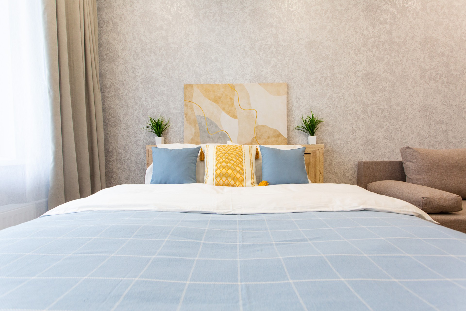 Студия, Игарская ул. 7