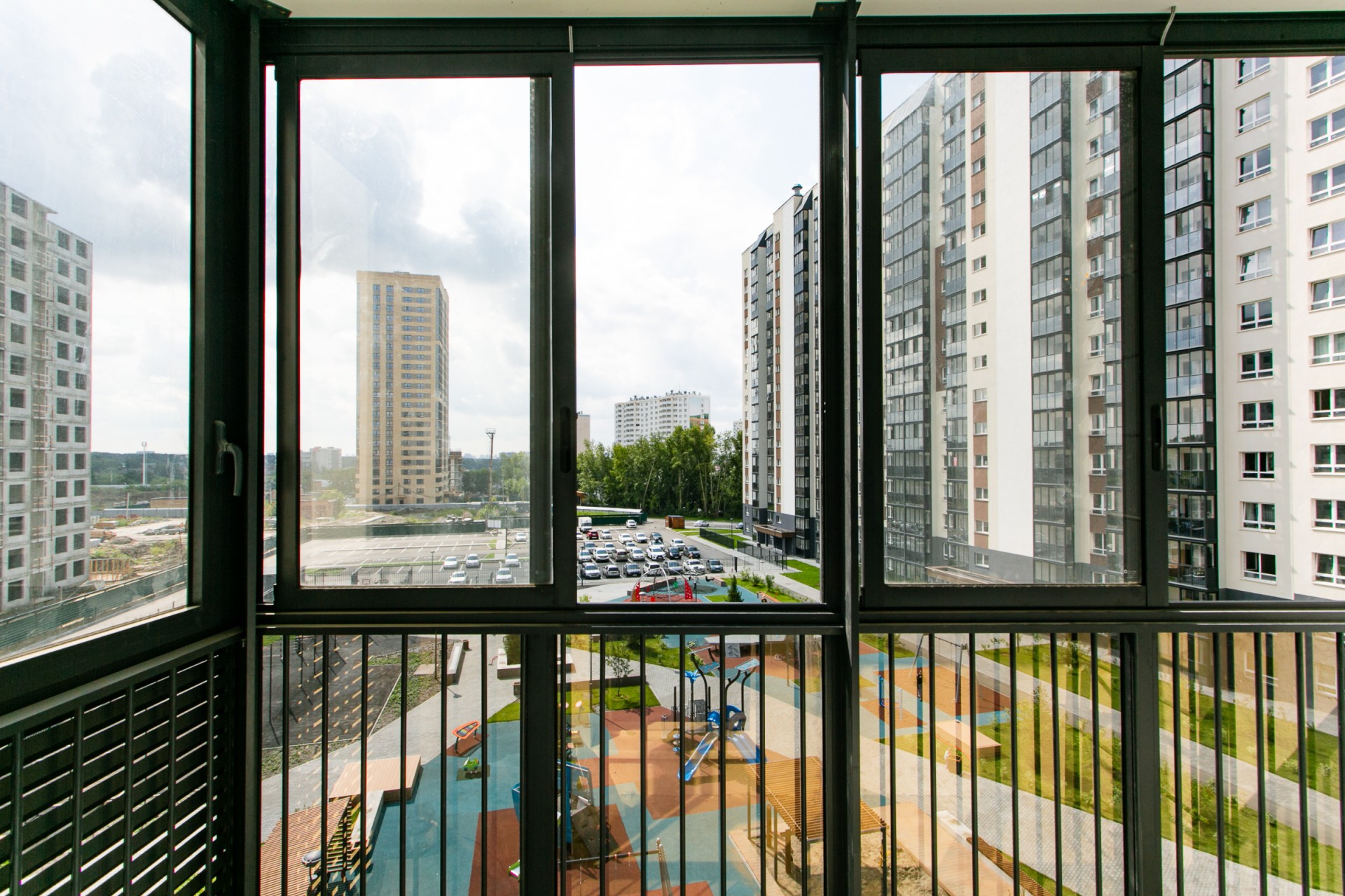 Студия, Игарская ул. 7