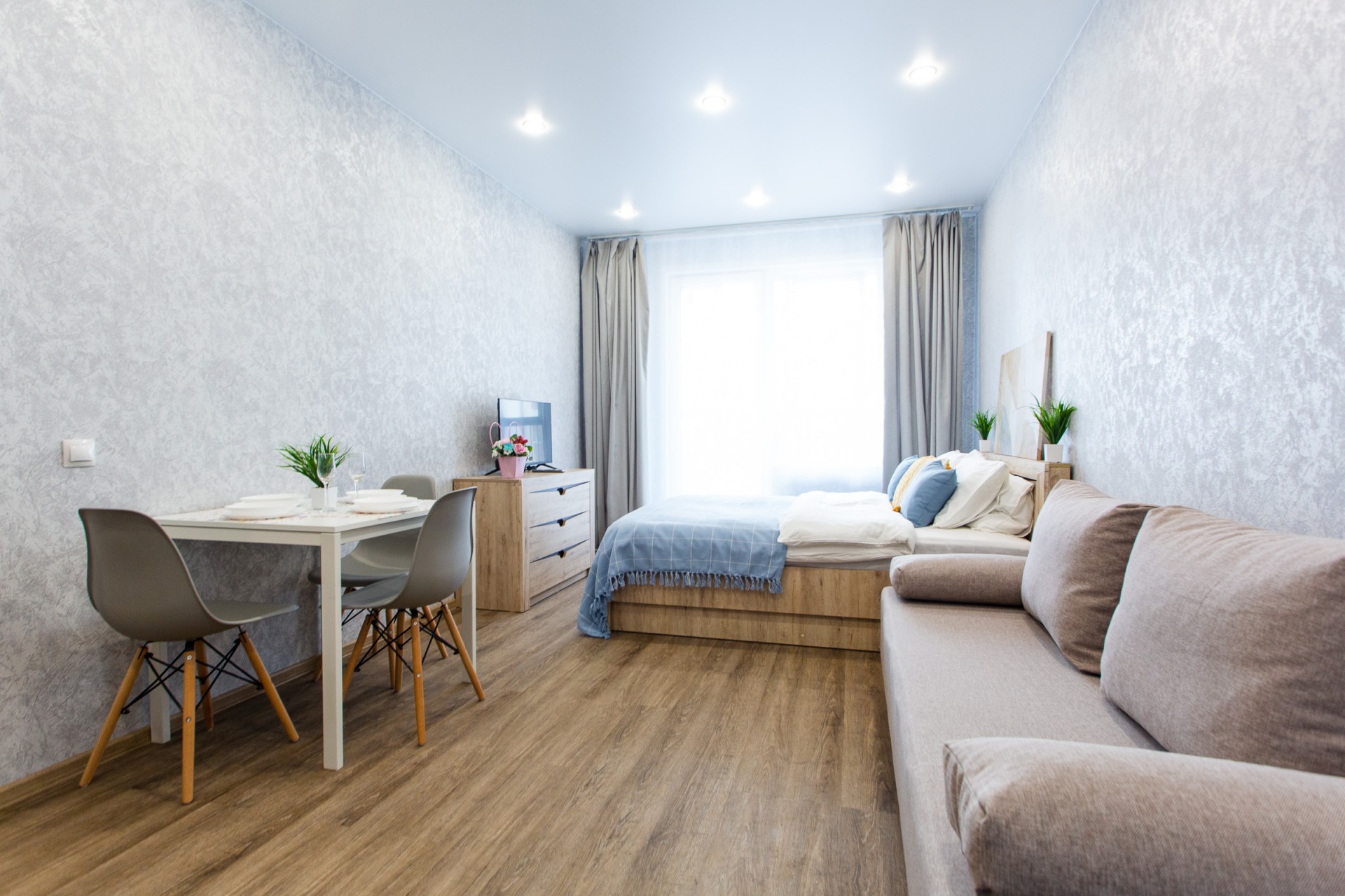 Студия, Игарская ул. 7