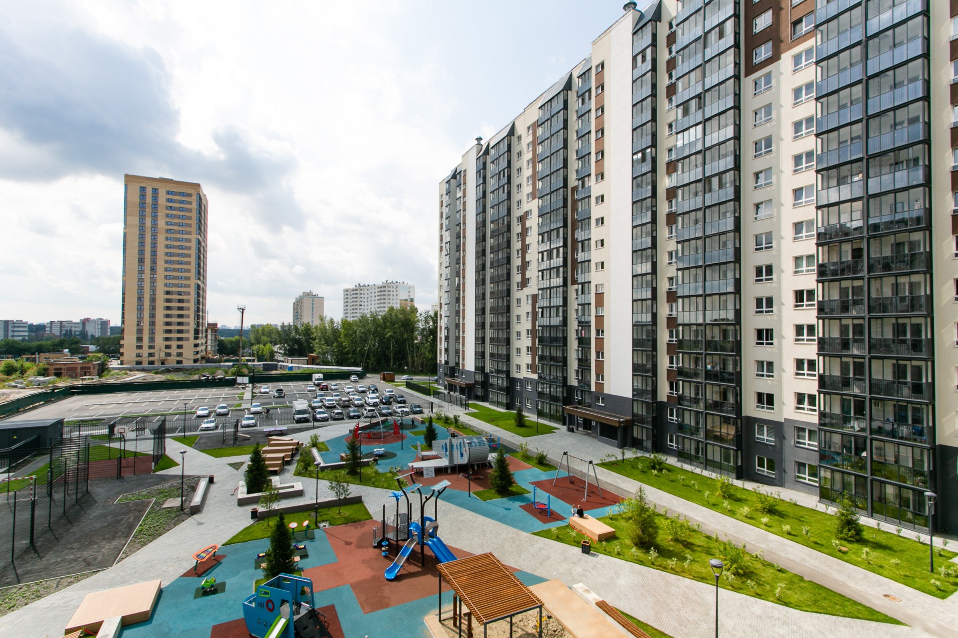 Студия, Игарская ул. 7