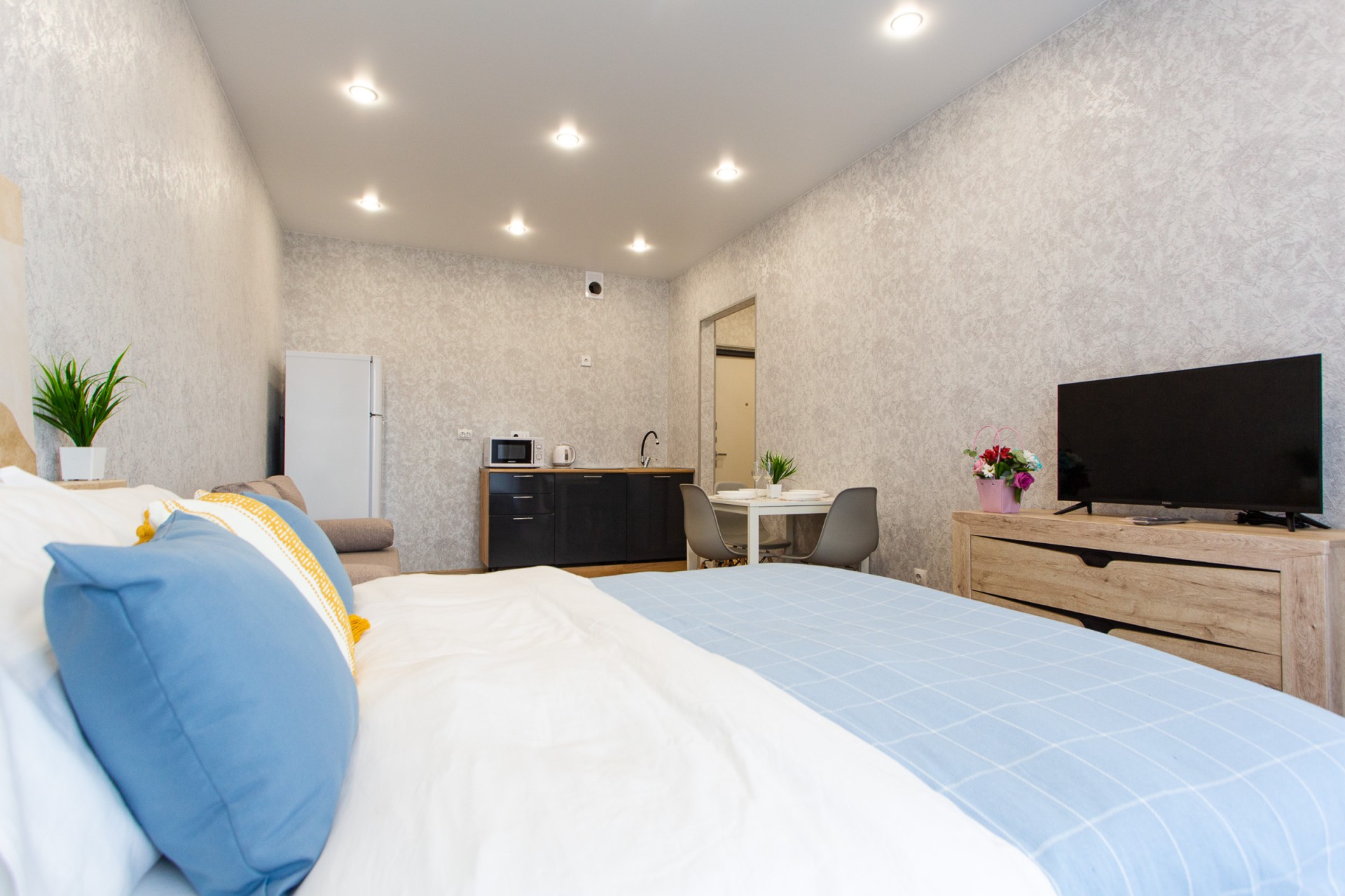 Студия, Игарская ул. 7