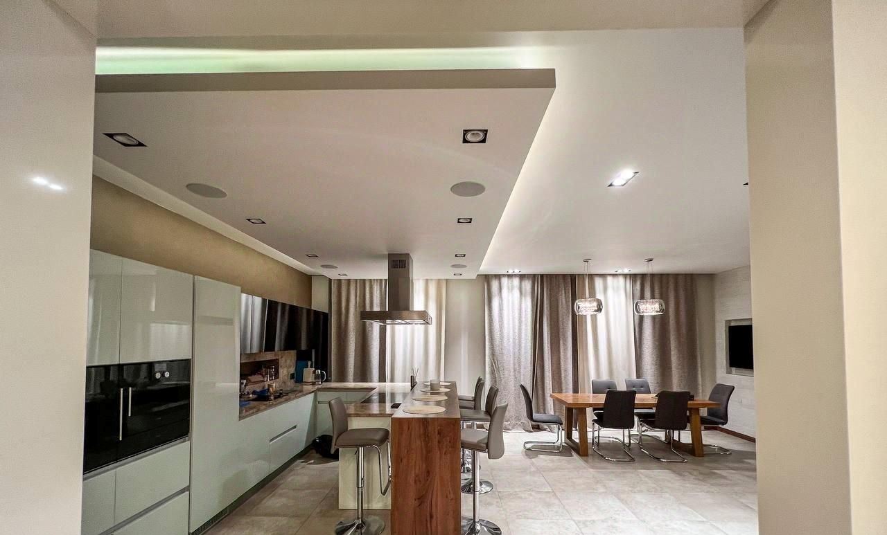 3-комнатная квартира, Итальянская ул. 12А