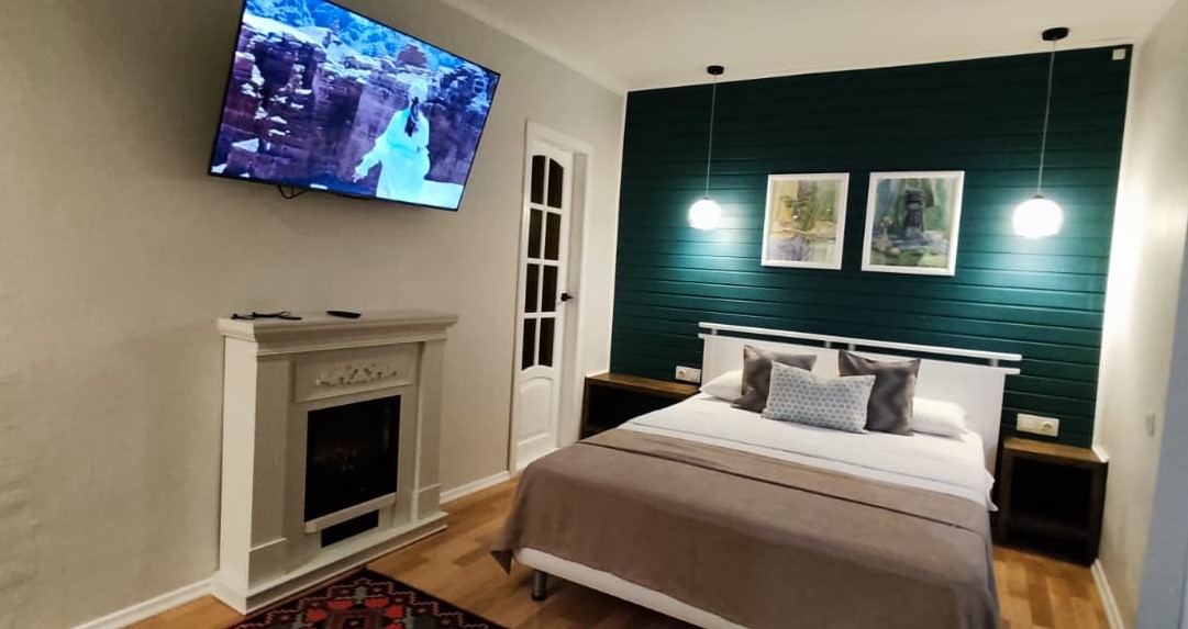 2-комнатная квартира, Аксакова ул. 24