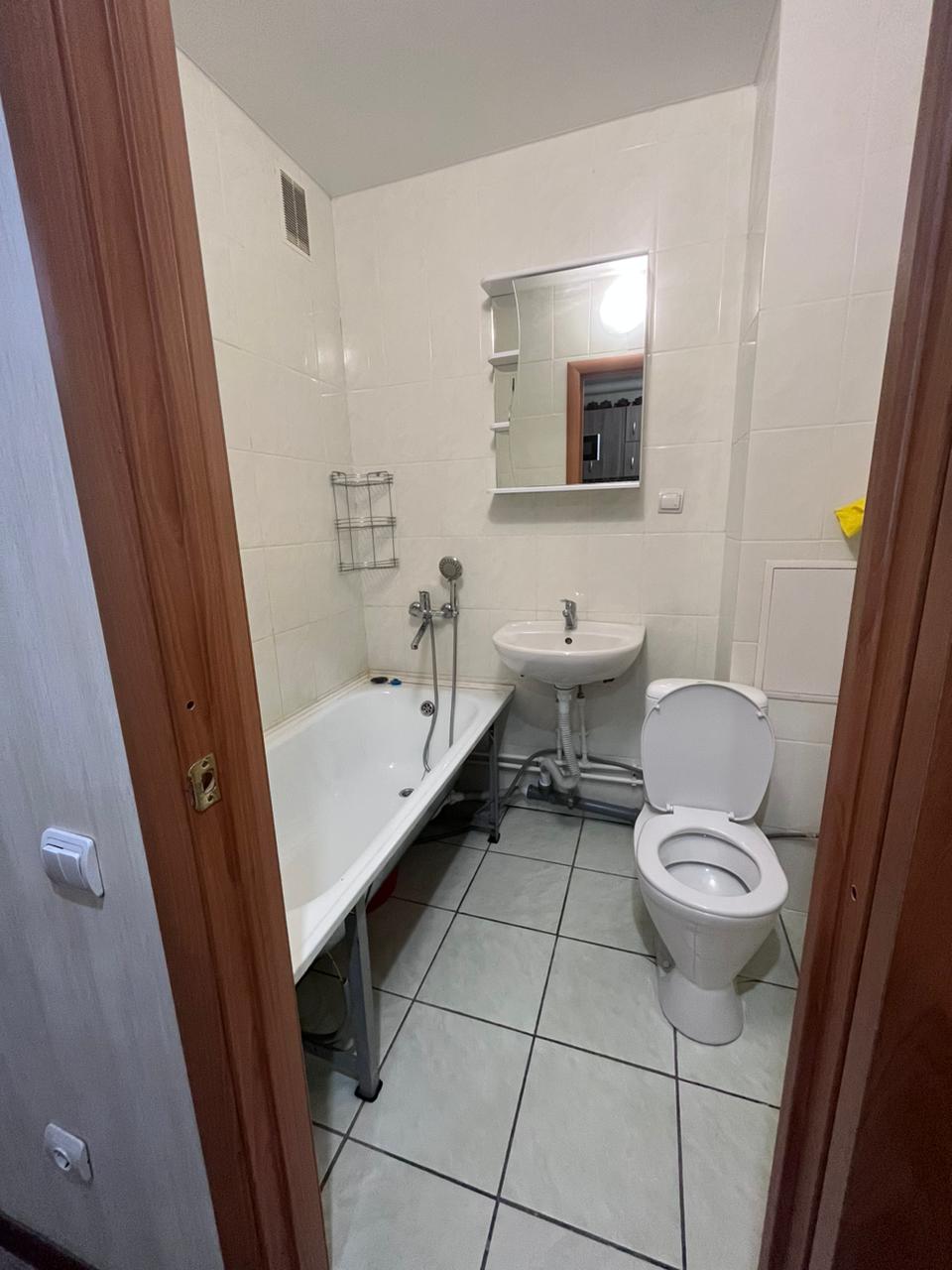 1-комнатная квартира, 5-я Северная ул. 195