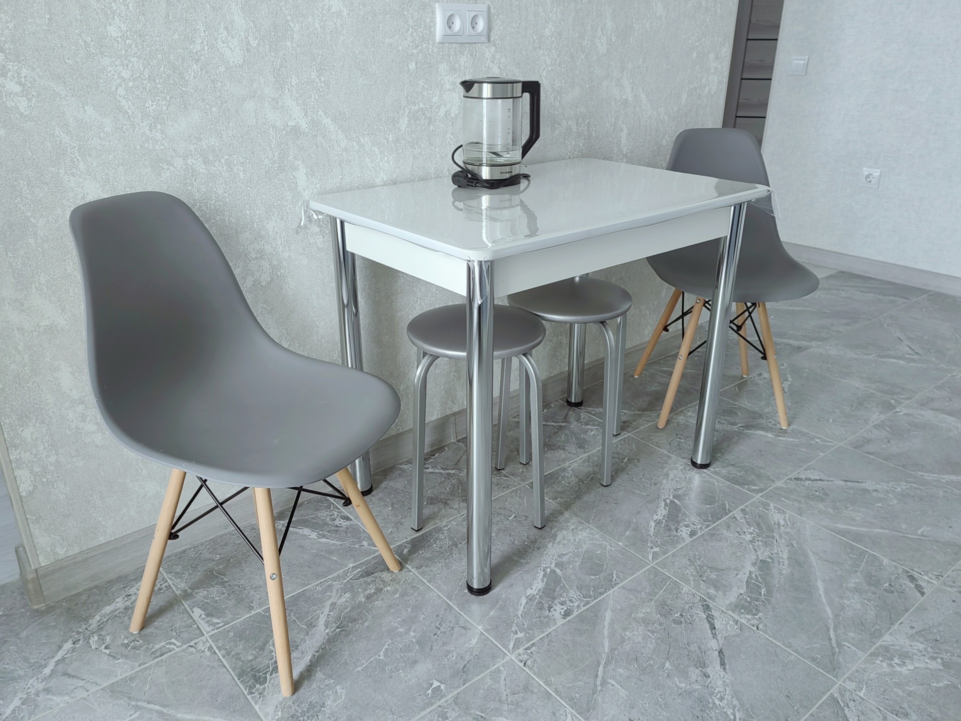 1-комнатная квартира, Строителей ул. 18