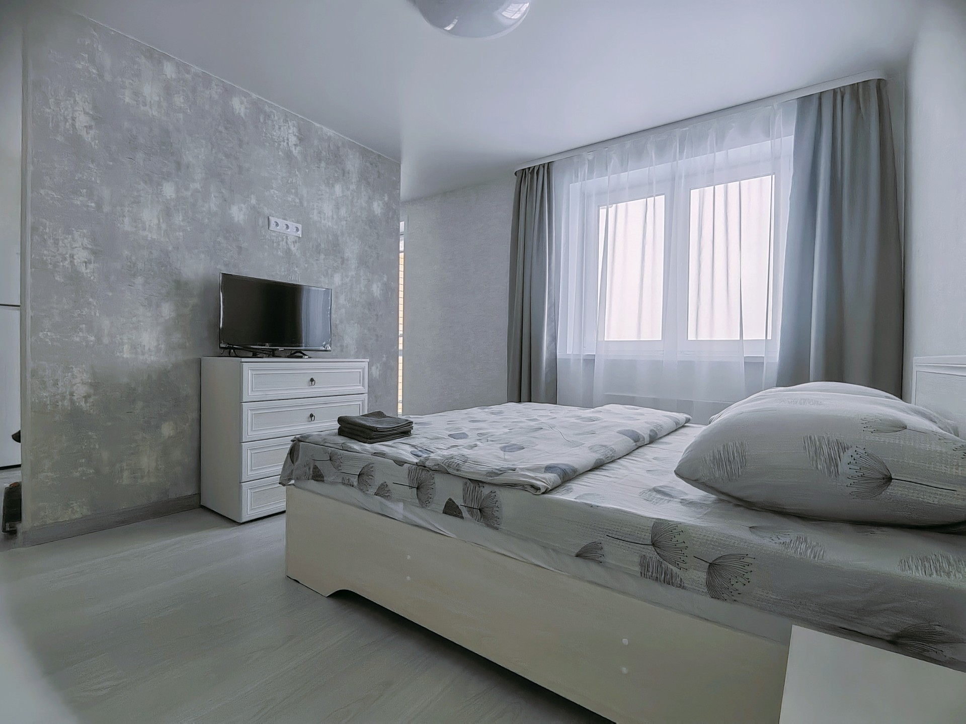 1-комнатная квартира, Строителей ул. 18