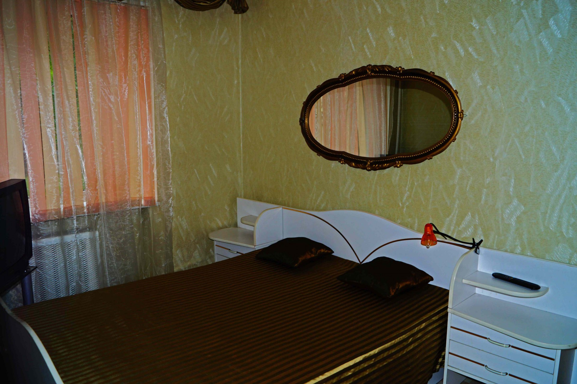 2-комнатная квартира,  Революции 1905 года ул. 35