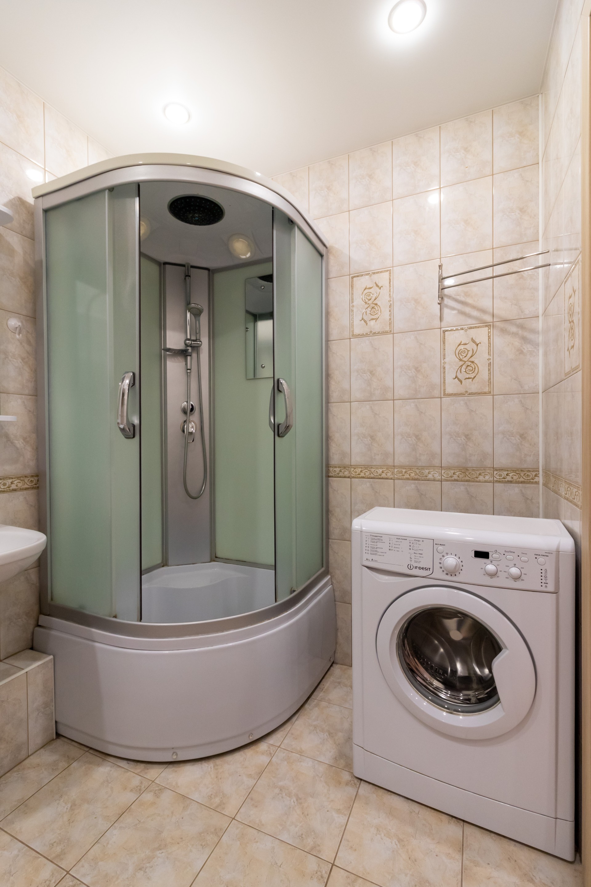 Студия, Советской Армии ул. 238А